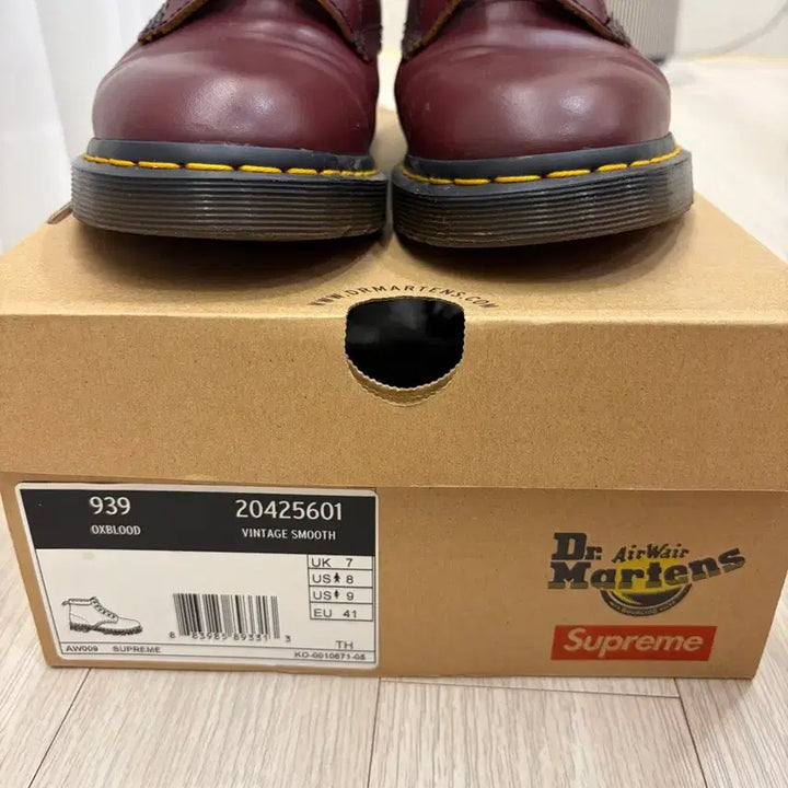 [BUNJANG] Dr. Martens Supreme 939 6-Hole Boots / 닥터마틴X슈프림 939 6홀 워커 (260)