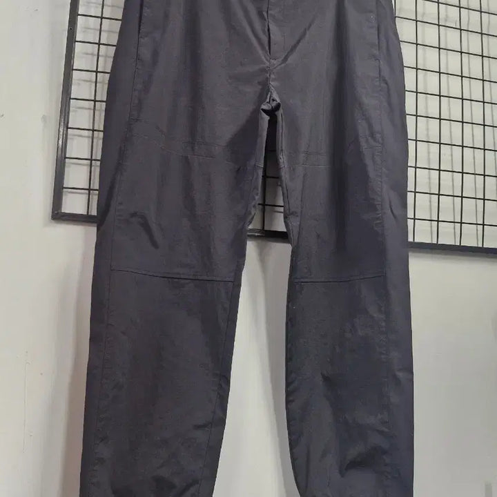[SOLD OUT] 38인치 힐크릭 스포티 조거팬츠 블랙.