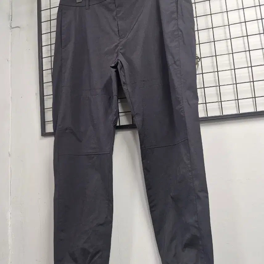 [SOLD OUT] 38인치 힐크릭 스포티 조거팬츠 블랙.
