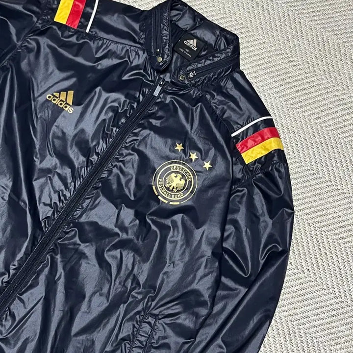 [BUNJANG] Adidas Germany Windbreaker Jacket 100 / 레어 공용 아디다스 독일 바람막이 윈드브레이커 자켓 점퍼 100