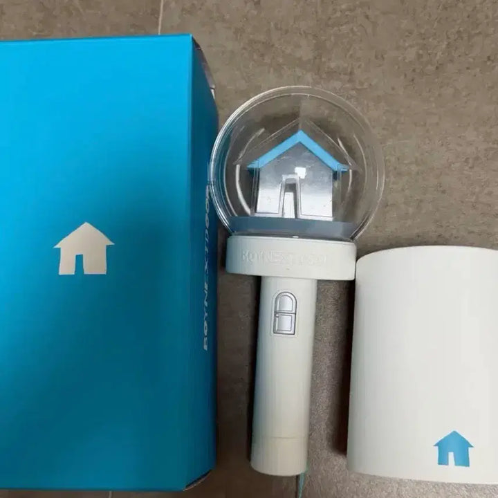 [BUNJANG] BOYNEXTDOOR Mood Lamp Lightstick / 보넥도 보이넥스트도어 무드등 응원봉