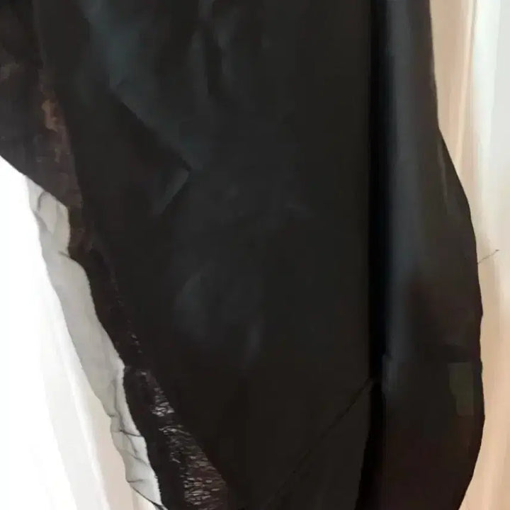 [BUNJANG] BAU by Bride And You Black Flare Skirt / BAU by Bride And You 거의새것 블랙 스커트 2