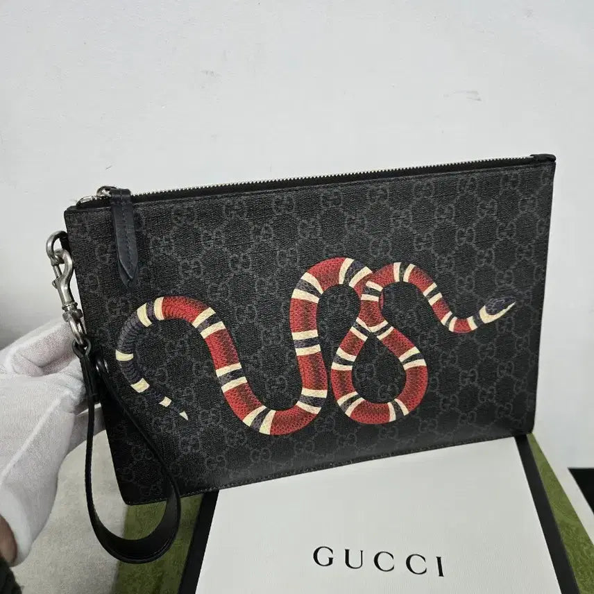 [BUNJANG] Gucci Kingsnake Clutch Bag / [보증서 정품] 구찌 킹스네이크 클러치백