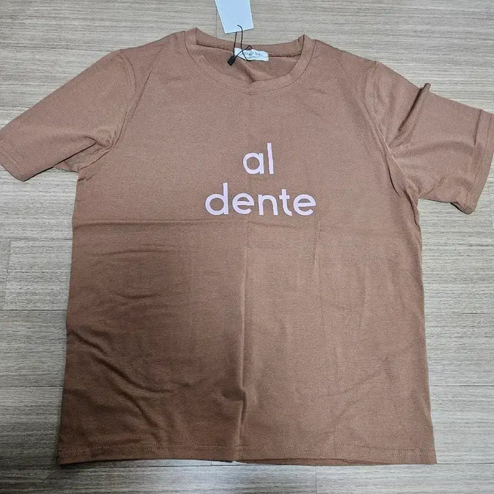 [BUNJANG] Al Dente Printed Short Sleeve T-shirt (Brown) / 2세트)al dente 프린팅 반팔 티셔츠 브라운외