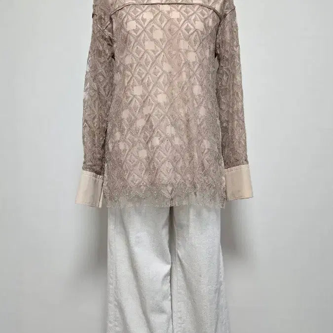 [BUNJANG] Obzee Lace Long Sleeve Blouse / 오브제 레이스 긴팔 블라우스
