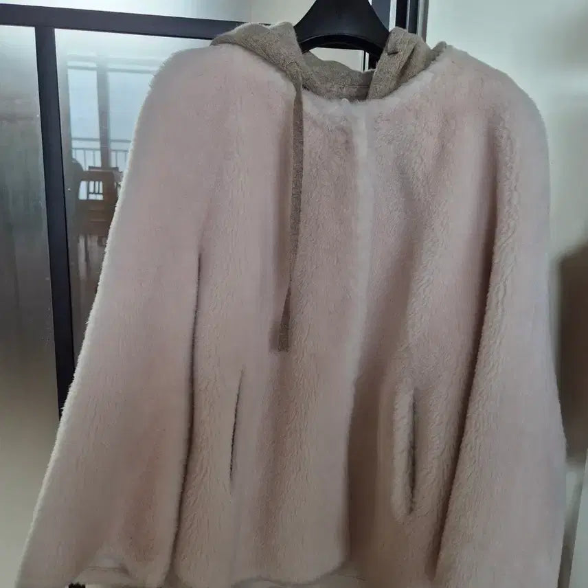 [BUNJANG] Cashmere Hooded Half Coat / 천연양모 100 캐시미어후드 반코트