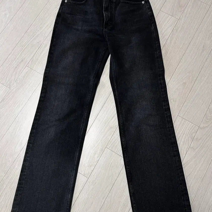 [BUNJANG] Elborn Straight Denim Pants (Size 34) / 엘보른 스트레이트데님 34사이즈