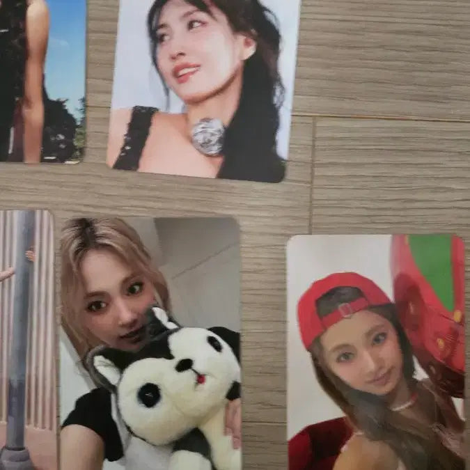 [BUNJANG] TWICE Strategy Album Bundle Set / 트와이스 Strategy 앨범 + 포토카드 굿즈