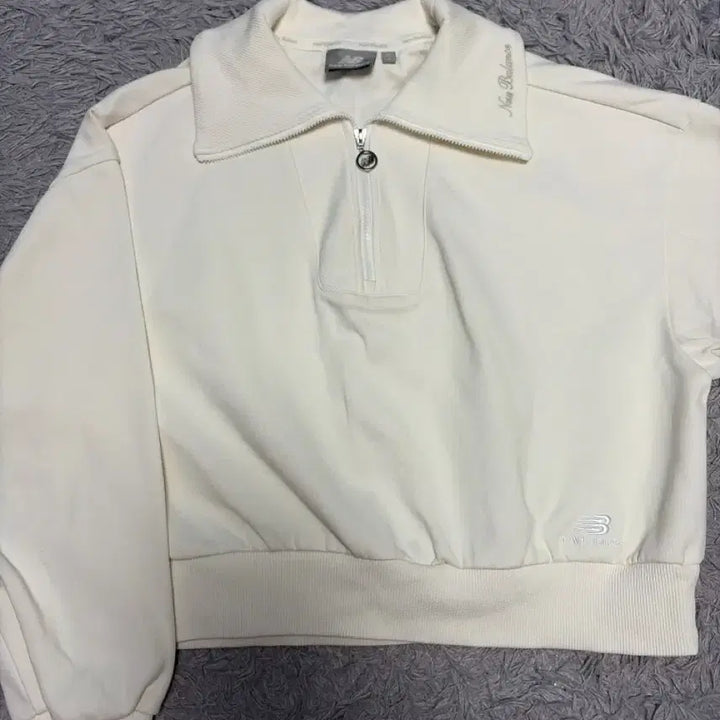 [BUNJANG] New Balance Half Zip-Up T-Shirt (S) / 뉴발란스 하프집업 티셔츠 S