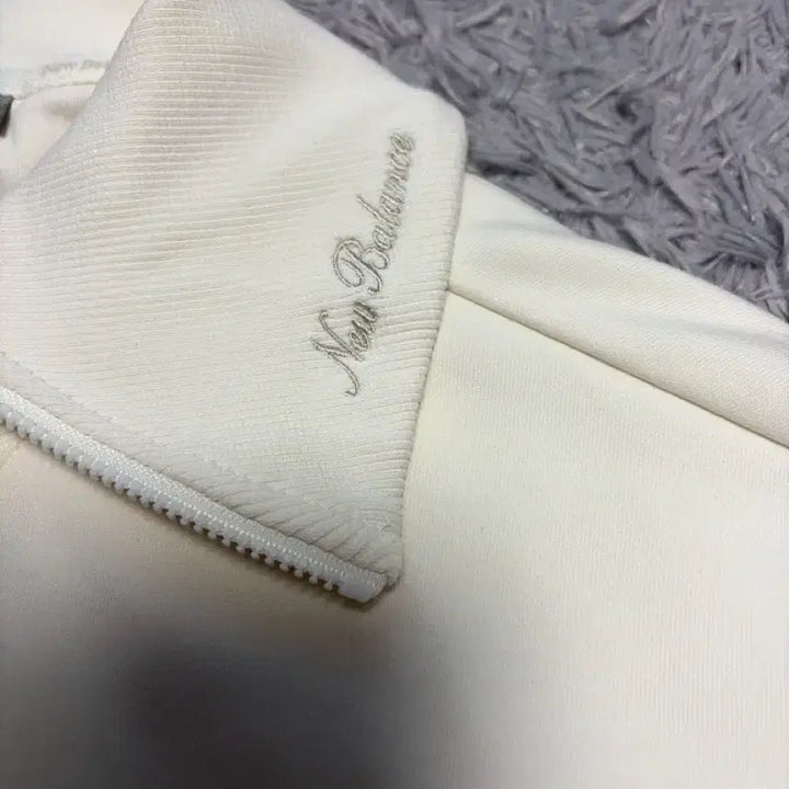 [BUNJANG] New Balance Half Zip-Up T-Shirt (S) / 뉴발란스 하프집업 티셔츠 S