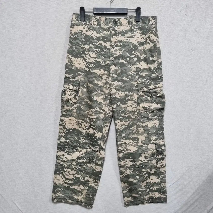 [SOLD OUT] 밀리터리 디지털 팬츠 남33인치ㅡ0318