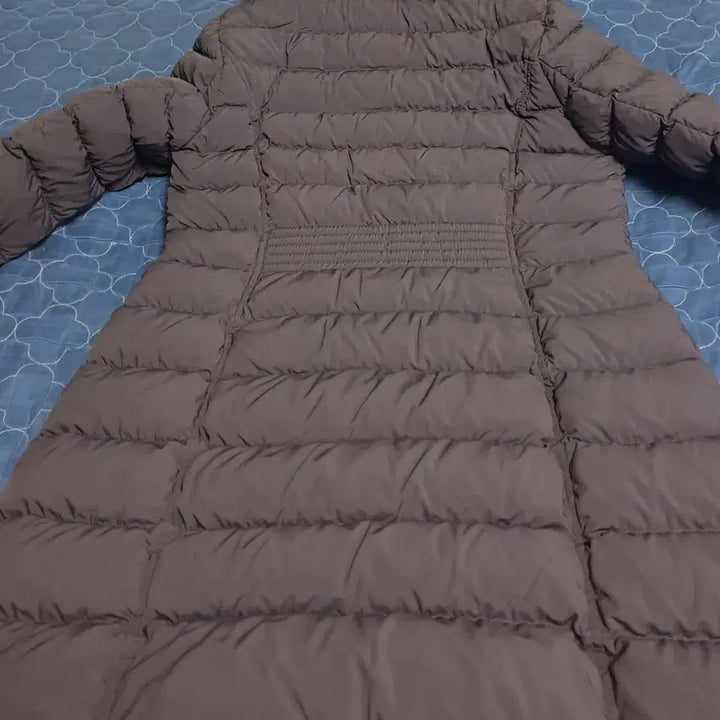 [BUNJANG] Belladitouch Fox Fur Goose Down Slim Fit Long Padded Jacket / 벨라디터치 폭스퍼 구스다운 슬림핏 롱패딩 다크브라운 (55)