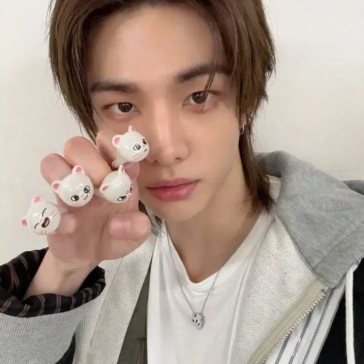 [BUNJANG] Stray Kids Hyunjin Jiniret Birthday Challenge Ring Set / Stray kids 가챠 Skzoo 생일 챌린지링 현진 지니렛 4종