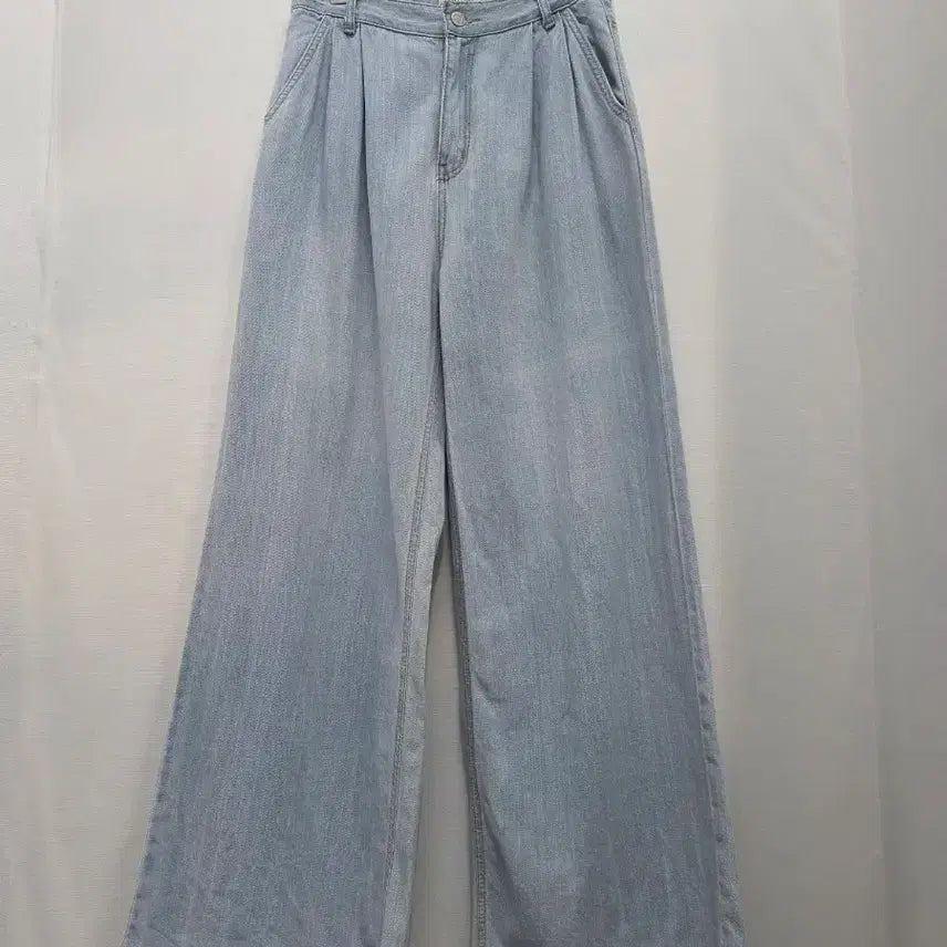 [BUNJANG] Light Wash Wide Leg Denim Pants / 연청 와이드 데님 팬츠