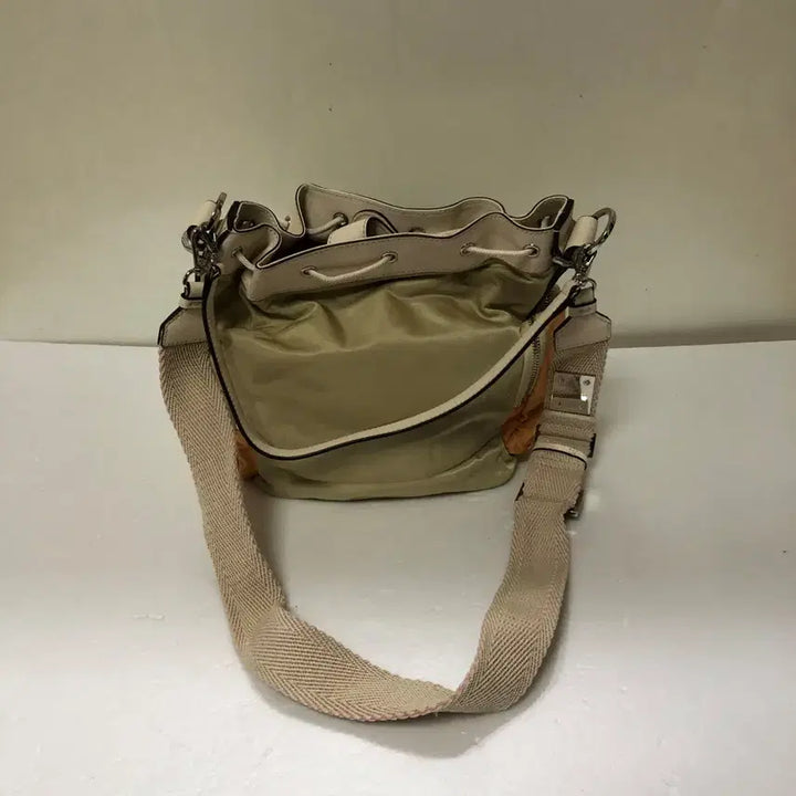 [BUNJANG] Lovecat Crossbody Bag / 러브캣 크로스백@9902