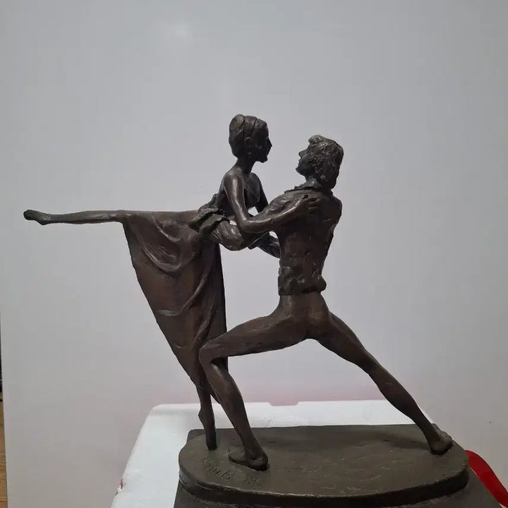 [BUNJANG] Kim, Bun Sculpture: Ballet Couple Statue / 발레 커플 동상 조각상 김번작품