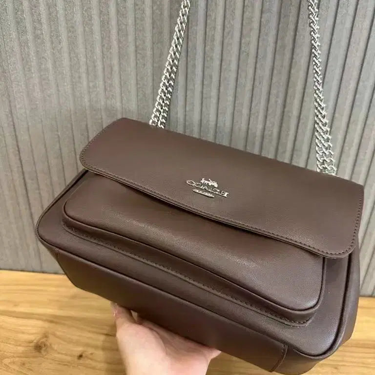 [BUNJANG] Coach Flap Chain Shoulder Crossbody Bag / 코치 신상 플랩 체인 숄더 겸 크로스백
