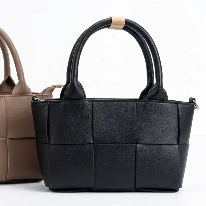[BUNJANG] Black Woven Mini Tote Bag / 위빙 블랙 미니백