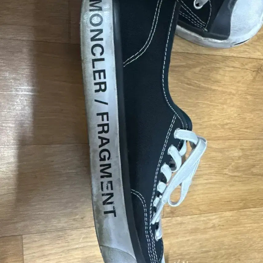 [BUNJANG] Moncler Fragment Converse Sneakers / 몽클레어 x프라그먼트 x컨버스 270