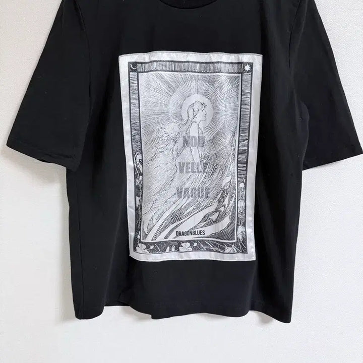 [BUNJANG] DRAGONBLUES Black Printed Short Sleeve T-shirt / DRAGONBLUES 검정색 프린팅 반팔 티셔츠