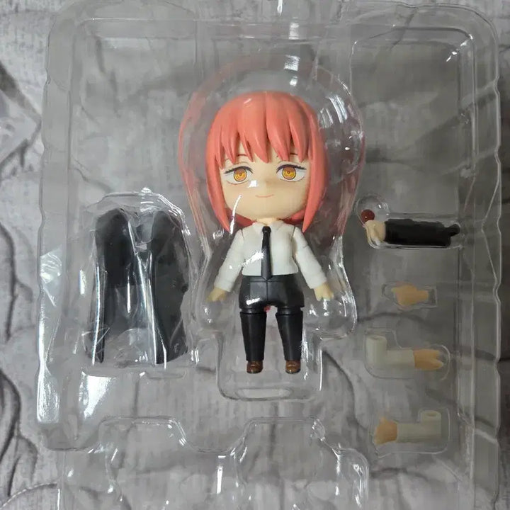 [BUNJANG] Good Smile Chainsaw Man Makima Nendoroid Figure / 굿스마일 체인소맨 마키마 넨도로이드 2004