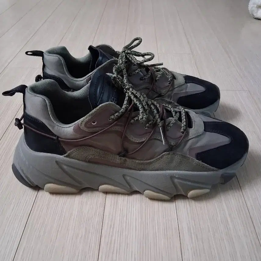 [BUNJANG] Ash Ugly Sneakers Khaki/Brown / 아쉬 어글리 운동화 카키/브라운