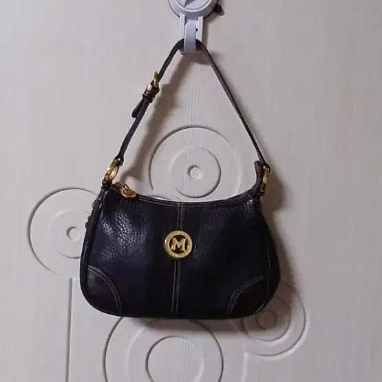 [BUNJANG] Metrocity Black Leather Mini Shoulder Bag / 메트로시티 블랙 가죽 미니 숄더백