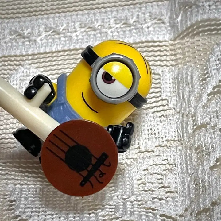 [BUNJANG] Mega Bloks Minions Stuart Guitar Building Block / 슈퍼배드 미니언 미니언즈 스튜어트 기타 메가 블럭 블록 3 레고 미니