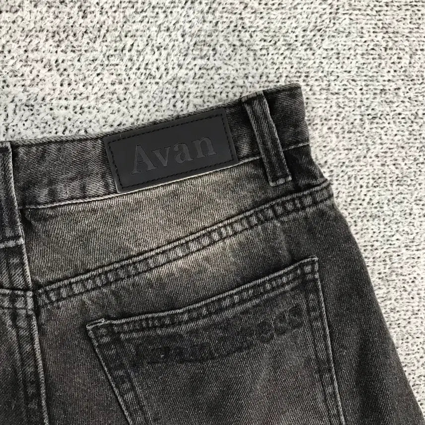 [BUNJANG] Urban Dress Multi-Pocket Black Denim Cargo Pants / 어반드레스 멀티포켓 흑청 카고 팬츠