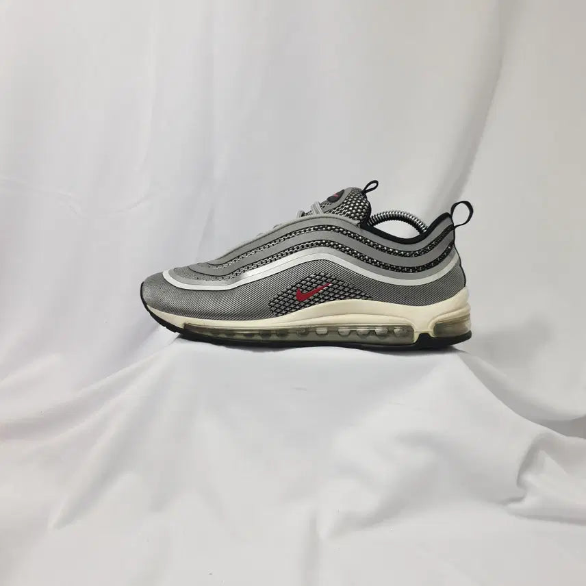 [SOLD OUT] 빈티지하서 270 나이키 에어맥스 97 울트라 실버불렛 스니커즈