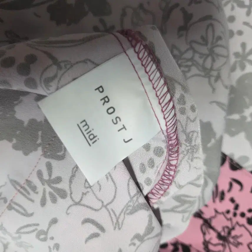 [SOLD OUT] PROST J 프로스트제이  플로럴 플리츠 롱 원피스