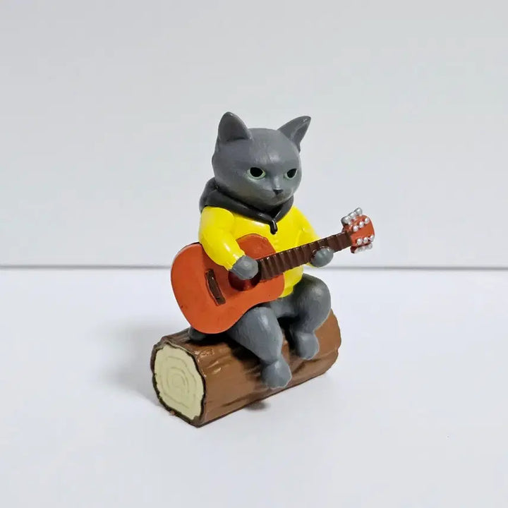 [SOLD OUT] YELL 모닥불 캠핑 고양이 가챠 러시안 블루