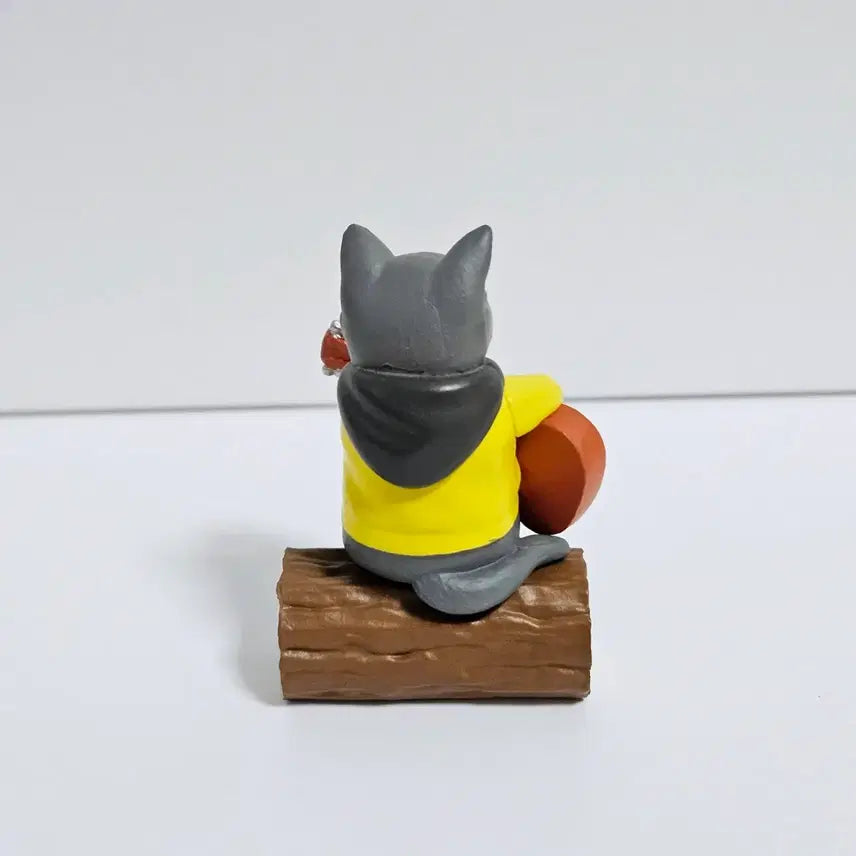 [SOLD OUT] YELL 모닥불 캠핑 고양이 가챠 러시안 블루
