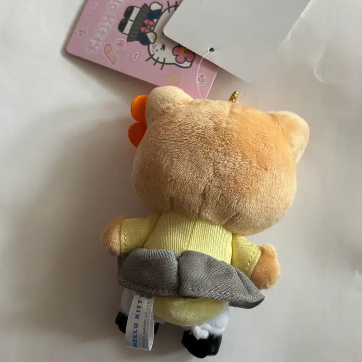 [BUNJANG] Sanrio Hello Kitty Tanning Mascot Keyring / 산리오 헤이세이 코갸루 마스코트 헬로 키티 태닝 키링 마스코트 인형 택O