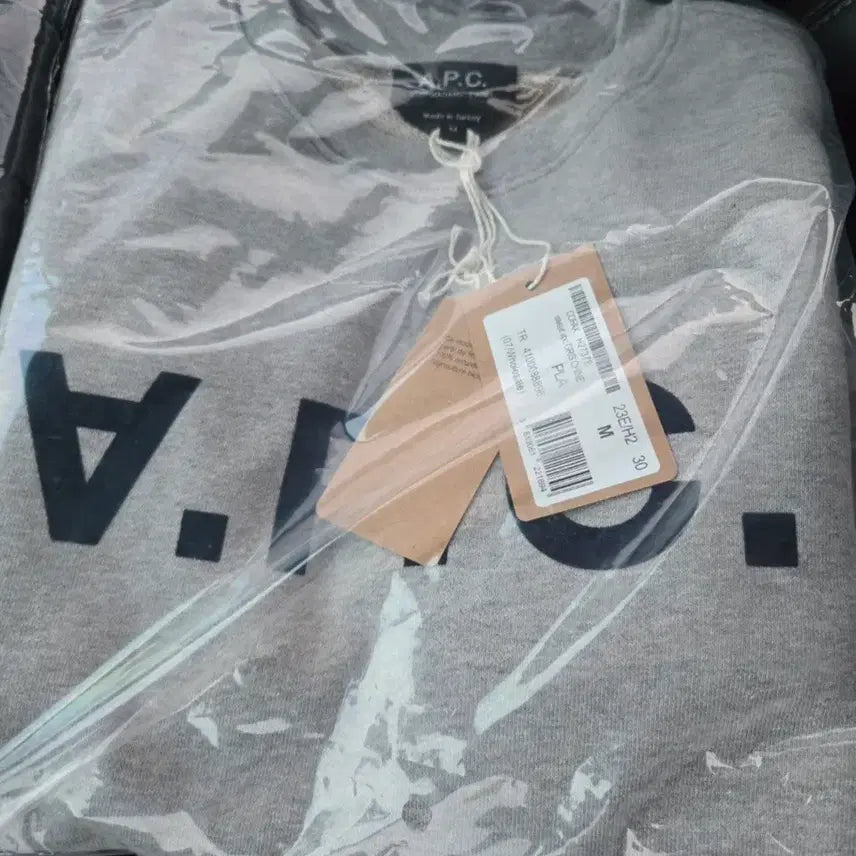 [BUNJANG] A.P.C. V.P.C. Logo Sweatshirt / A.P.C. V.P.C. 로고 맨투맨