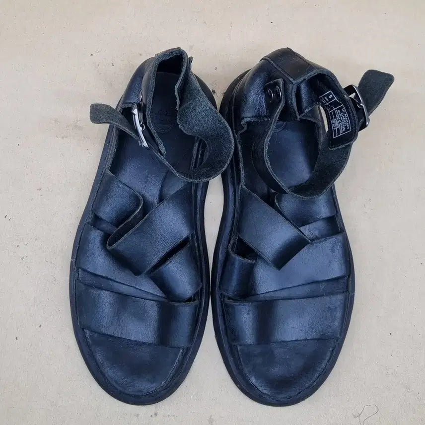 [BUNJANG] Dr. Martens Clarissa Women&