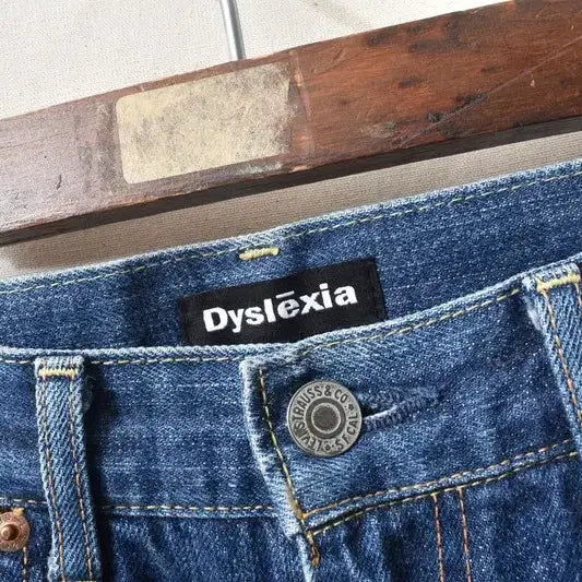 [BUNJANG] DYSLEXIA Levi&