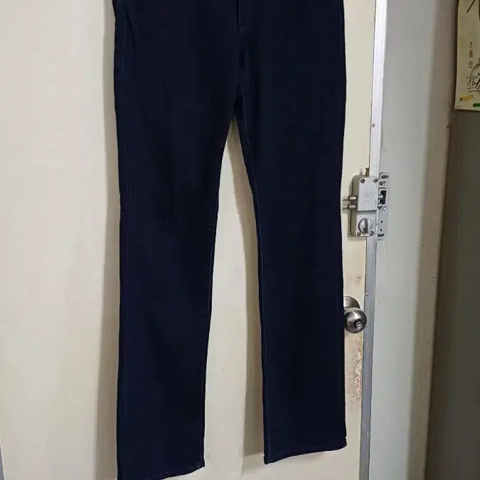 [SOLD OUT] 게스남성 청바지 30싸이즈기장112센치