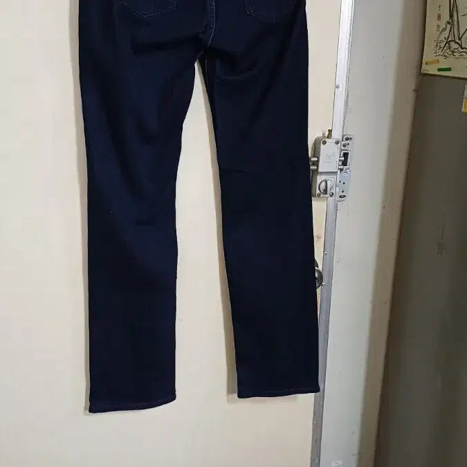 [SOLD OUT] 게스남성 청바지 30싸이즈기장112센치
