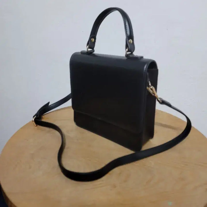 [SOLD OUT] 블랙 탑핸들 숄더백 토트백