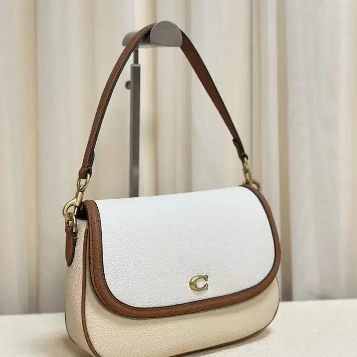 [BUNJANG] Coach Beige Crossbody Shoulder Bag / 코치 숄더백 크로스 탈부착 롱 숄더 베이지