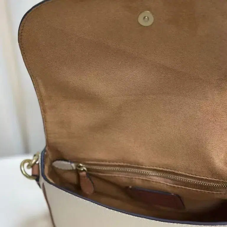 [BUNJANG] Coach Beige Crossbody Shoulder Bag / 코치 숄더백 크로스 탈부착 롱 숄더 베이지