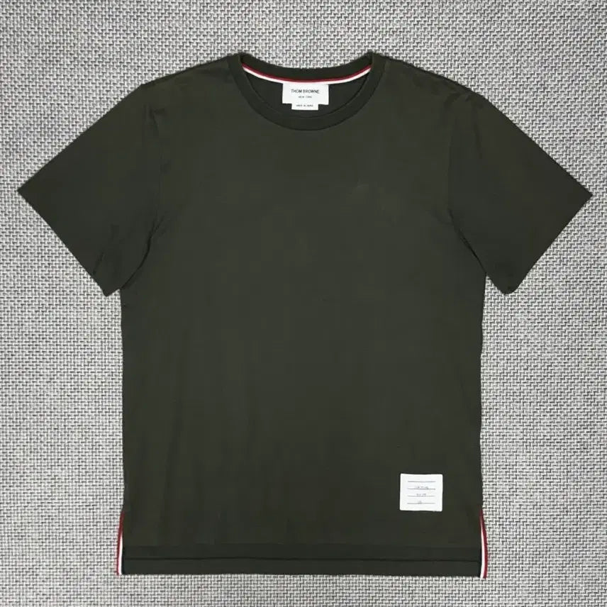 [BUNJANG] Thom Browne Tri-Color Short Sleeve T-Shirt / 톰브라운 삼선 반팔 티셔츠