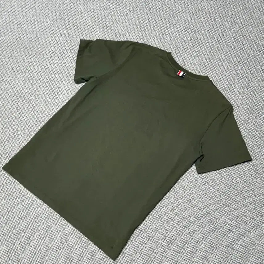 [BUNJANG] Thom Browne Tri-Color Short Sleeve T-Shirt / 톰브라운 삼선 반팔 티셔츠