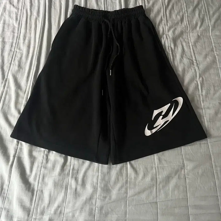[BUNJANG] 9inejet Bermuda Shorts Black M Size / 나인제트 버뮤다팬츠