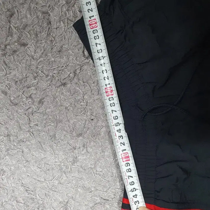 [BUNJANG] Adidas Adicolor Relaxed Fit Woven Track Pants - Black (S) / 아디다스 바지 아디컬러 릴렉스핏 우븐 조거 트랙 팬츠 블랙 s