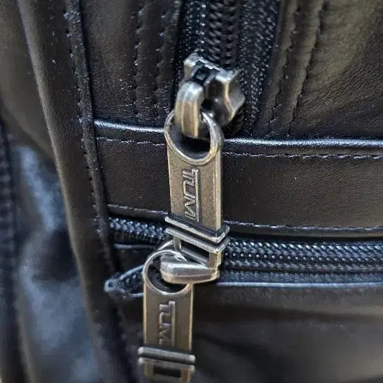 [BUNJANG] TUMI Alpha T-PASS Leather Backpack / 투미(TUMI) 알파 T-PASS 가죽 백팩 96578DOP