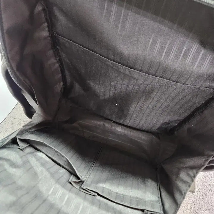 [BUNJANG] TUMI Alpha T-PASS Leather Backpack / 투미(TUMI) 알파 T-PASS 가죽 백팩 96578DOP