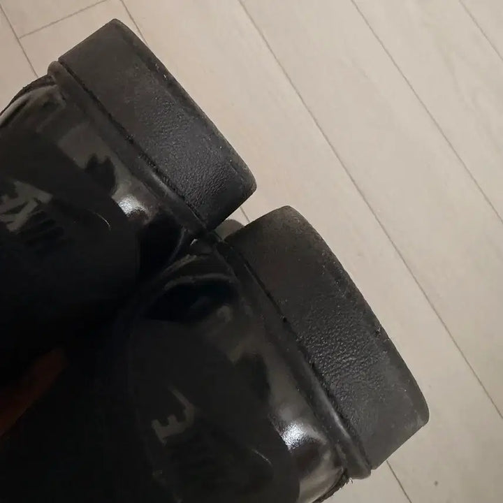 [BUNJANG] Nike Son of Force Black Sneakers / 나이키 선 오브 포스 블랙 270