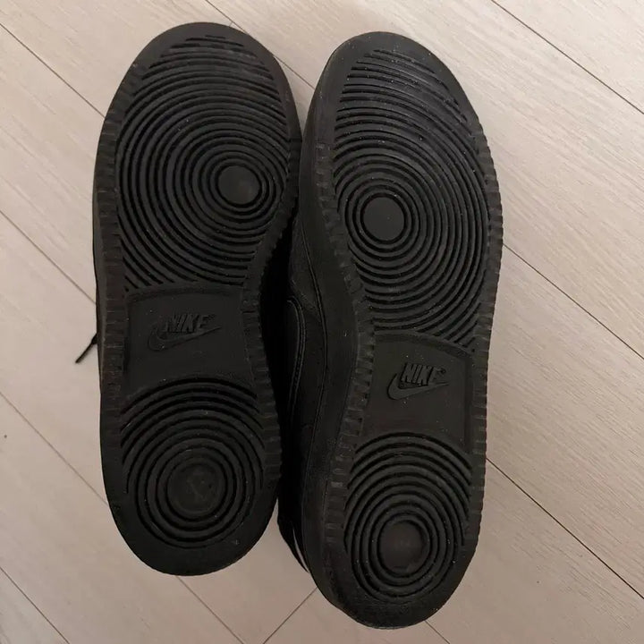 [BUNJANG] Nike Son of Force Black Sneakers / 나이키 선 오브 포스 블랙 270